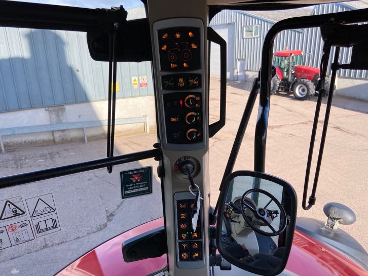 Massey Ferguson 8730S Exclusive