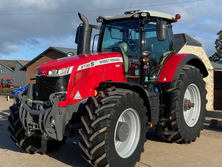 Massey Ferguson 8730S Exclusive