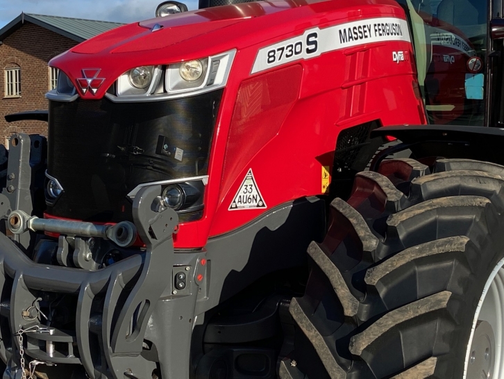 Massey Ferguson 8730S Exclusive