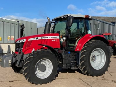Massey Ferguson 7718S Efficient