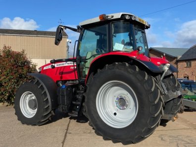Massey Ferguson 7718S Efficient