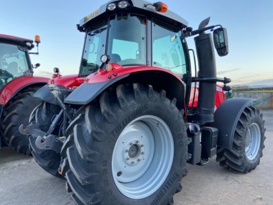 Massey Ferguson 7718S Efficient