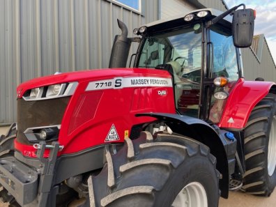 Massey Ferguson 7718S Efficient