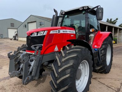 Massey Ferguson 7718S Efficient