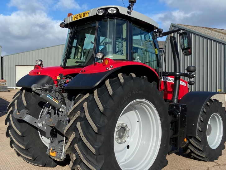 Massey Ferguson 7719S Exclusive