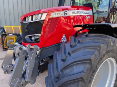 Massey Ferguson 7719S Exclusive