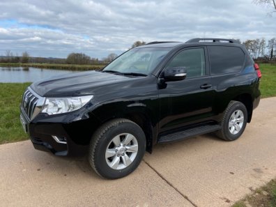 Toyota Landcruiser commercial Active 2.8 diesel