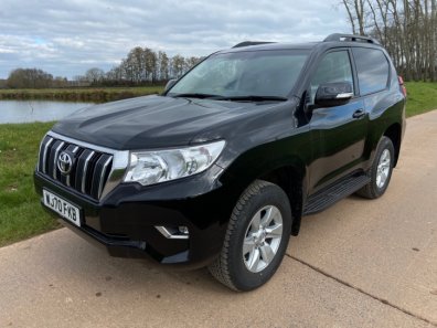 Toyota Landcruiser commercial Active 2.8 diesel