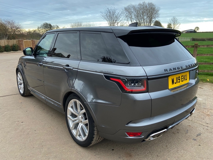 Land Rover Range Rover Sport SVR 5.0 LT Petrol