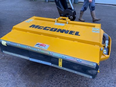 McConnel 6565T hedge trimmer