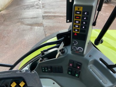Claas Arrion 650 Cebis