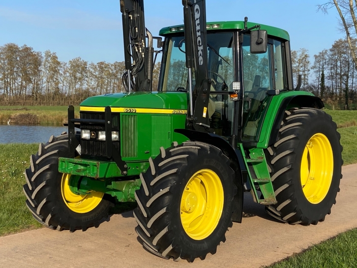 John Deere 6510