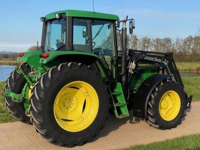 John Deere 6510