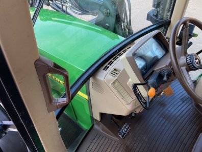 John Deere 6510