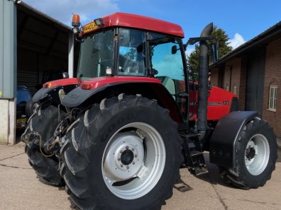 Case MX 135
