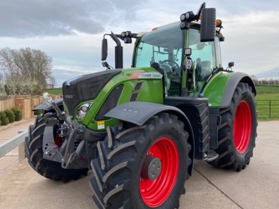 Fendt 724 Profi-Plus