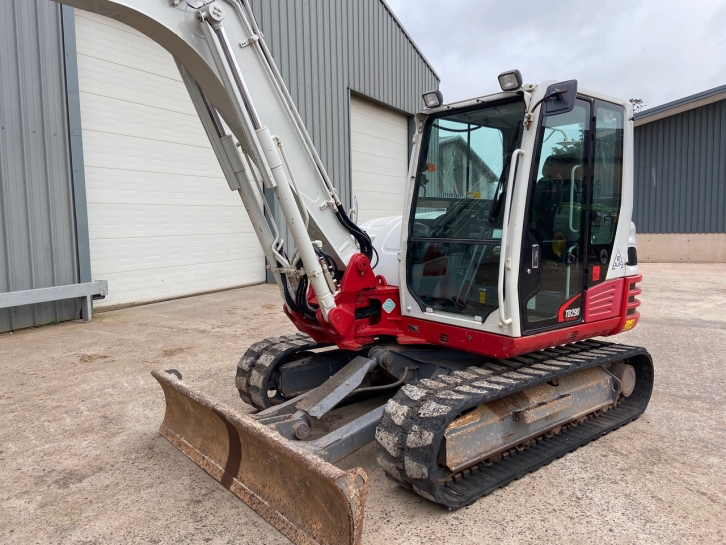 Takeuchi TB290