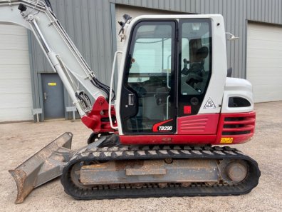 Takeuchi TB290
