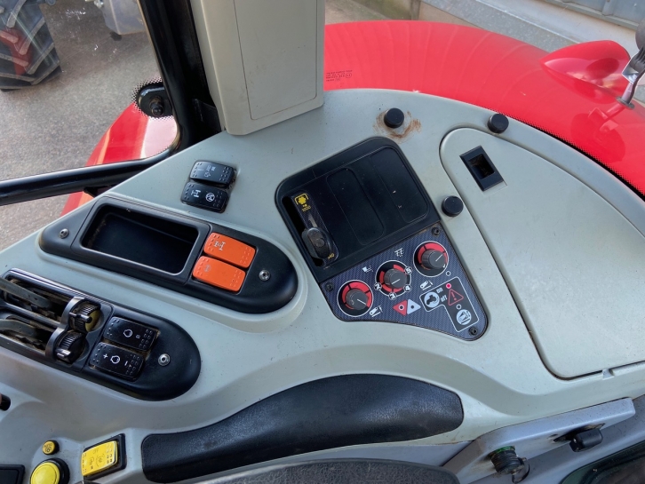 Massey Ferguson 6480