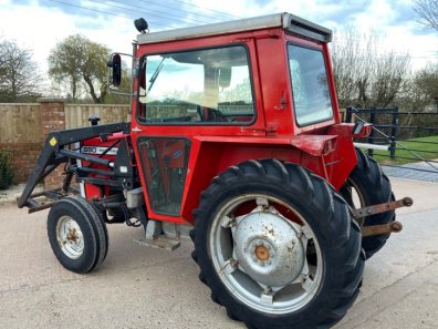 Massey Ferguson 550