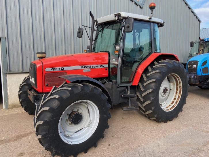 Massey Ferguson 4270