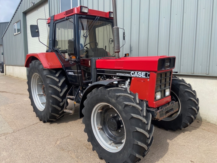 Case 956XL