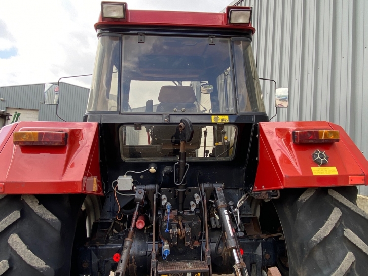 Case 956XL
