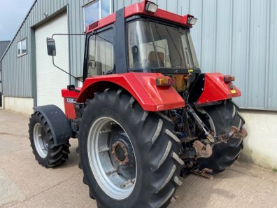 Case 956XL