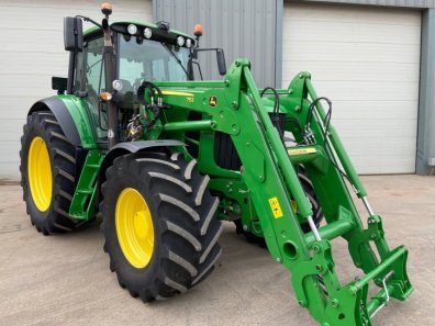 John Deere 7530