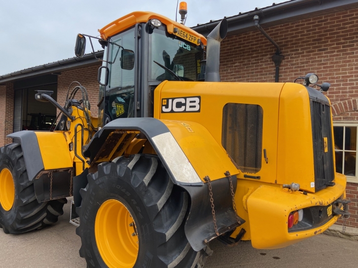 JCB 435S