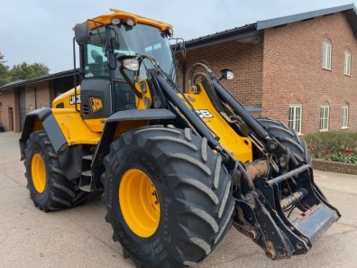 JCB 435S