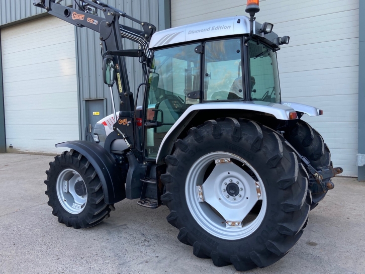 McCormick CX 105 Diamond Edition