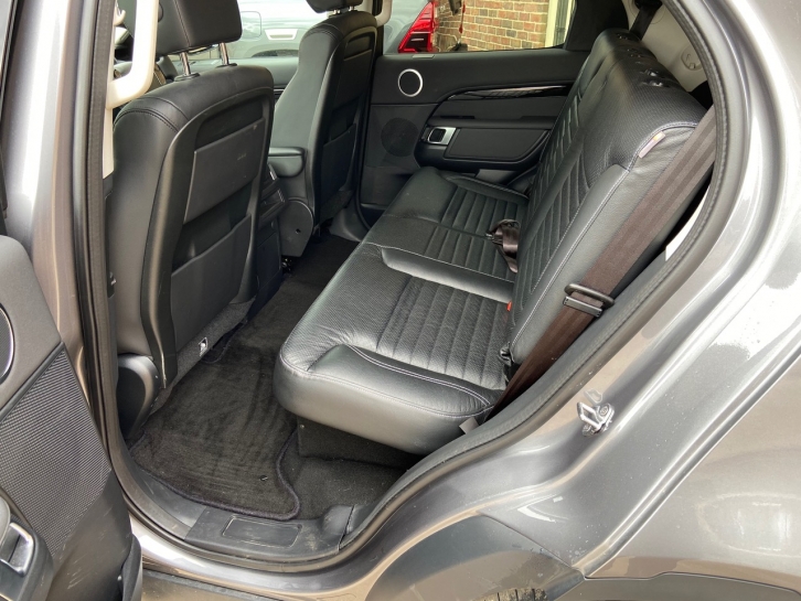 Land Rover Discovery SE Commercial SDV6 306hp