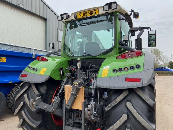 Fendt 724 Profi-Plus