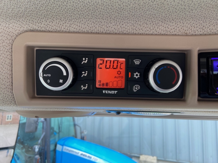 Fendt 724 Profi-Plus