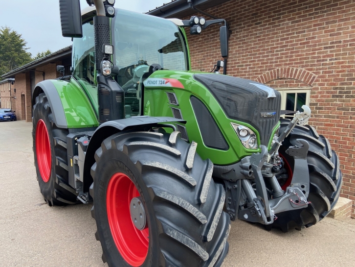 Fendt 724 Profi-Plus