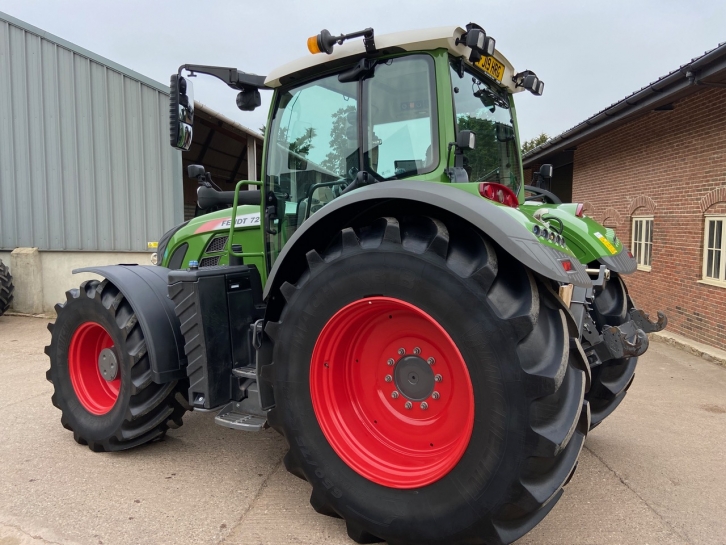 Fendt 724 Profi-Plus