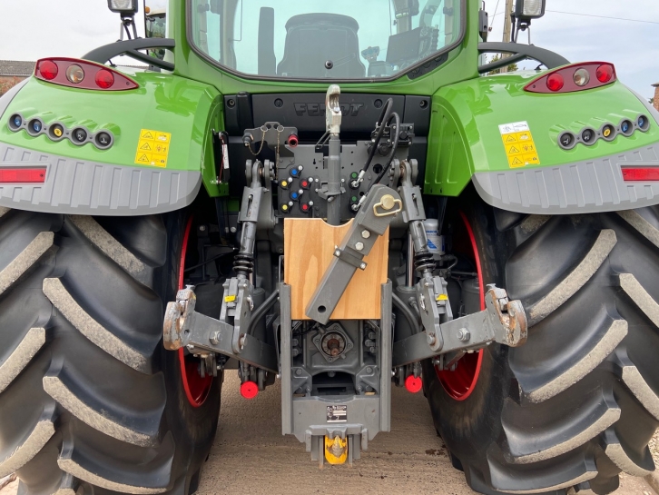 Fendt 724 Profi-Plus