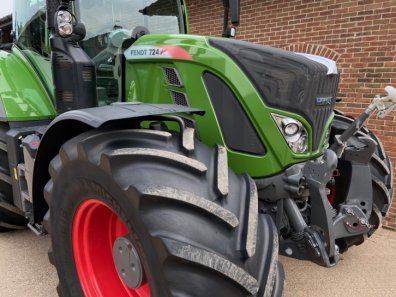 Fendt 724 Profi-Plus
