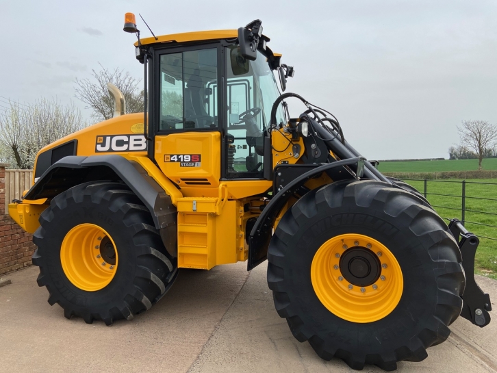 JCB 419S