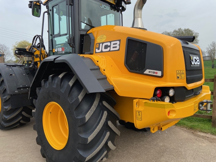 JCB 419S