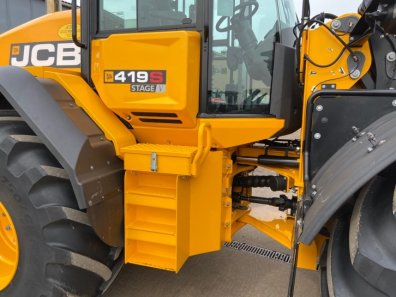JCB 419S