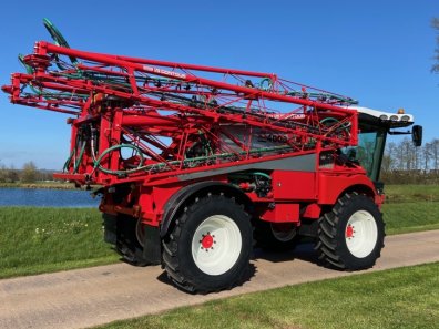 Bateman RB35 4000 LT tank