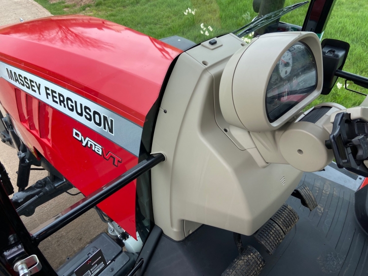 Massey Ferguson 7719S Exclusive