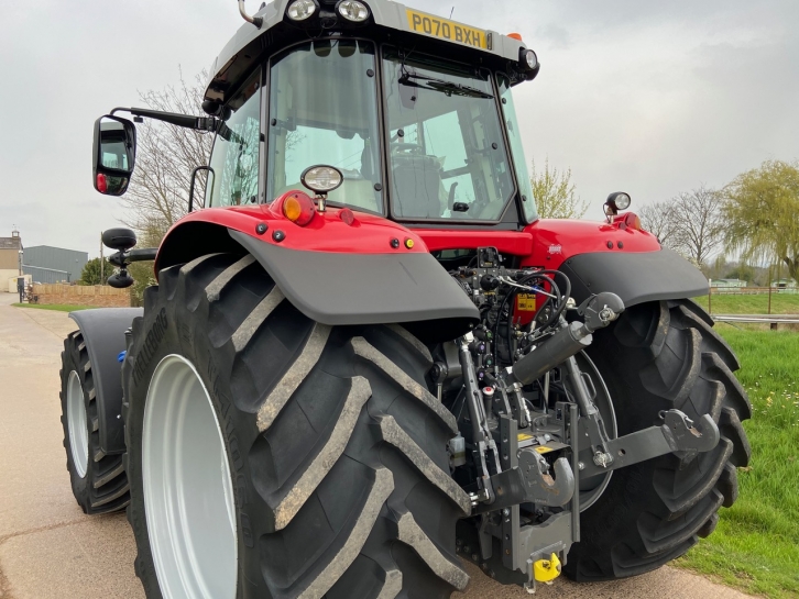 Massey Ferguson 7719S Exclusive