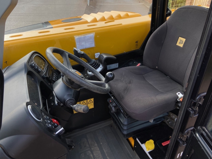 JCB 525-60 Hi-Vis telescopic