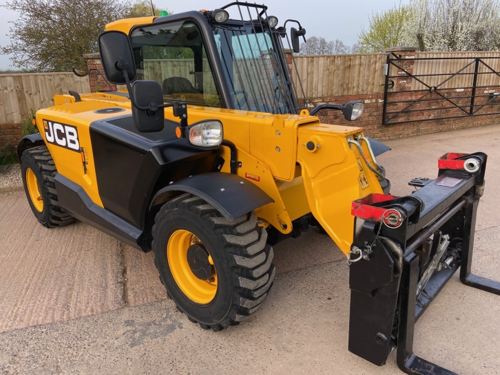 JCB 525-60 Hi-Vis telescopic