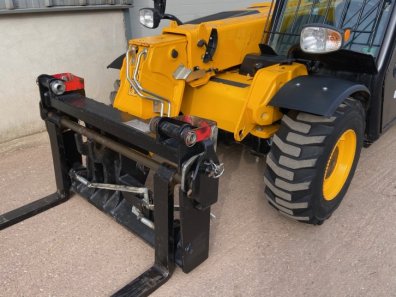 JCB 525-60 Hi-Vis telescopic
