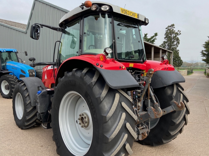 Massey Ferguson 7618 Efficient
