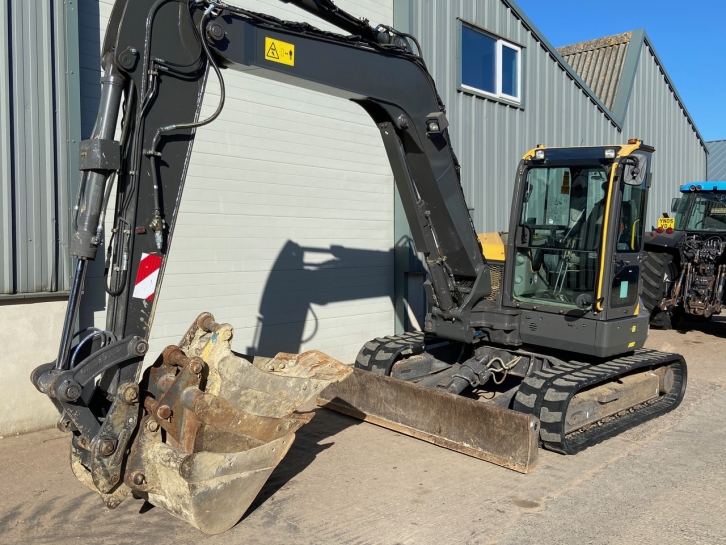 Volvo ECR88D excavator